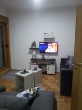 Izdaje se APARTMAN u CENTRU Zlatibora